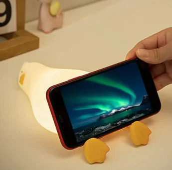 Lazy Duck™ Night Light – Viral Squishy Silicone Bedside Lamp